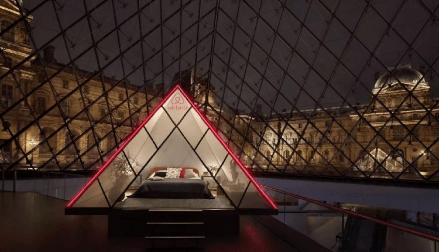 Ian Brossat conteste l'accord entre le Louvre et airbnb