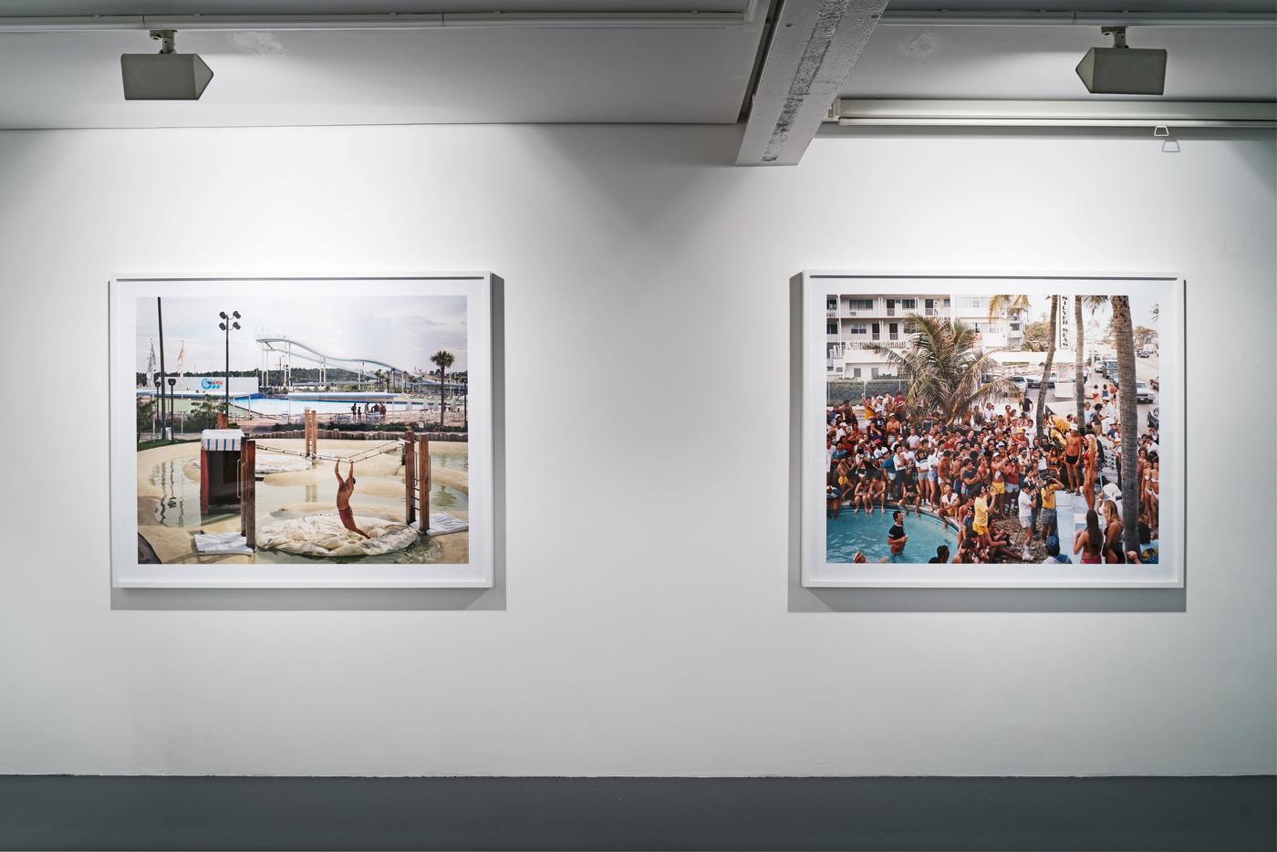 Vue de l'exposition de Joel Sternfeld "American Prospects Now", galerie Xippas Paris.