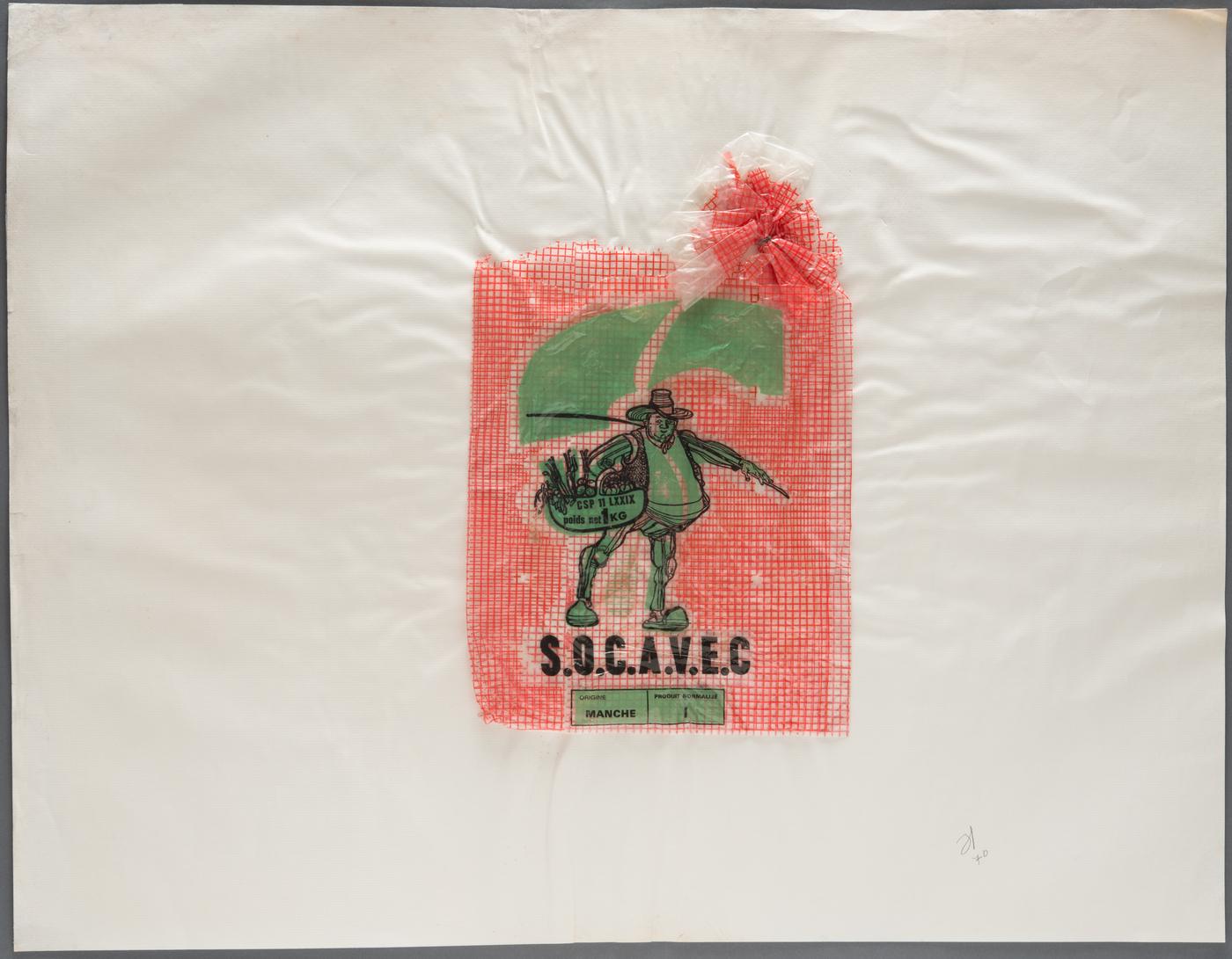 Hessie, Série "Emballages, [Sans titre]", 1970, collage d’un plastique d’emballage « Socavec » sur papier blanc, 50 x 65 cm. Galerie Arnaud Lefebvre, Paris.