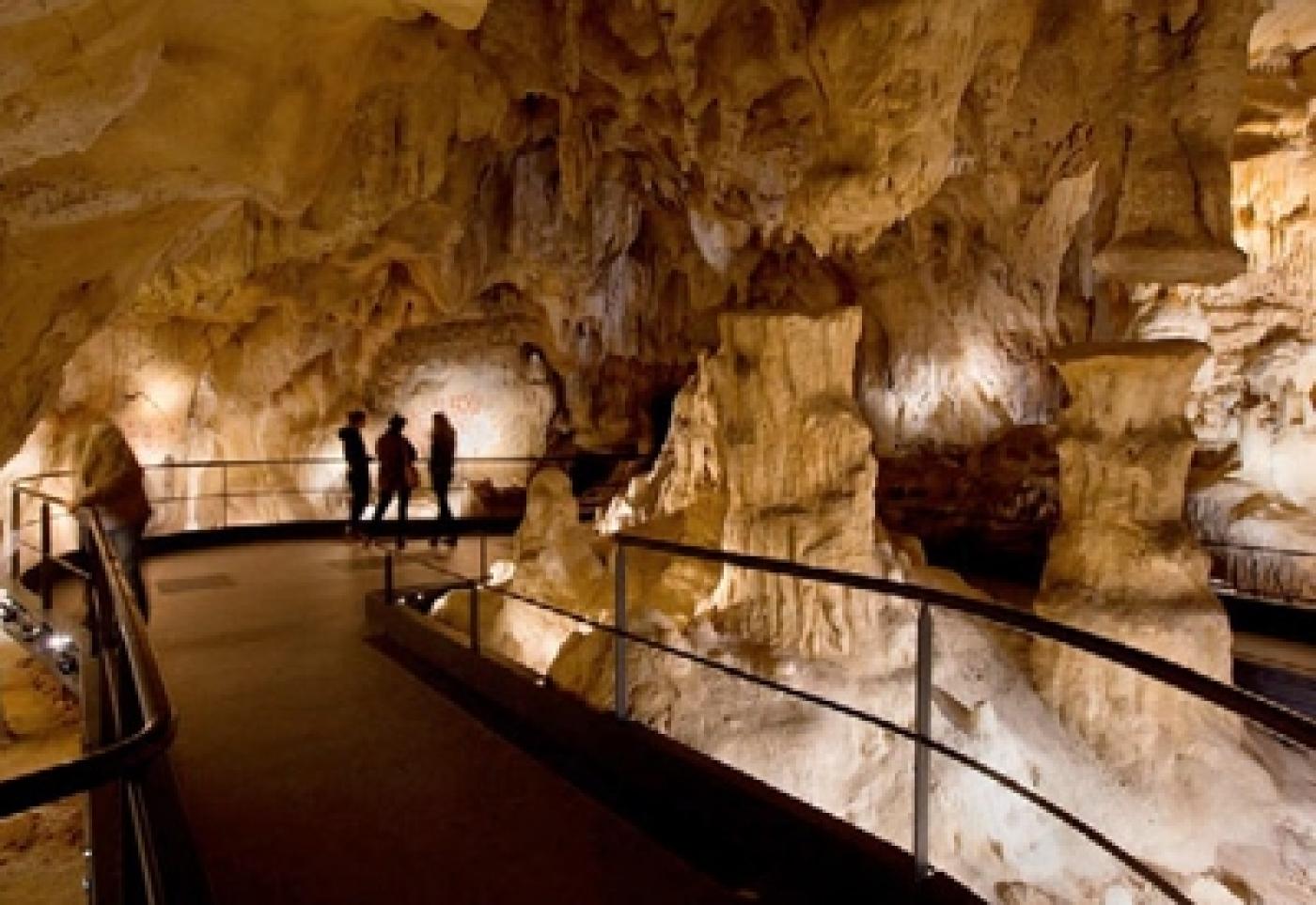 590 000 visiteurs pour la caverne du Pont d’Arc