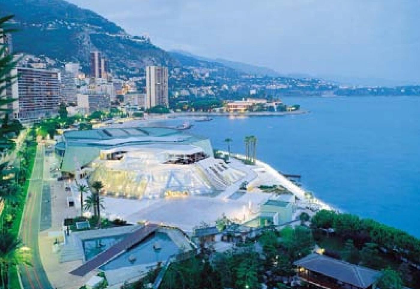 Artmonte-carlo et la Nuit Blanche font vibrer Monaco