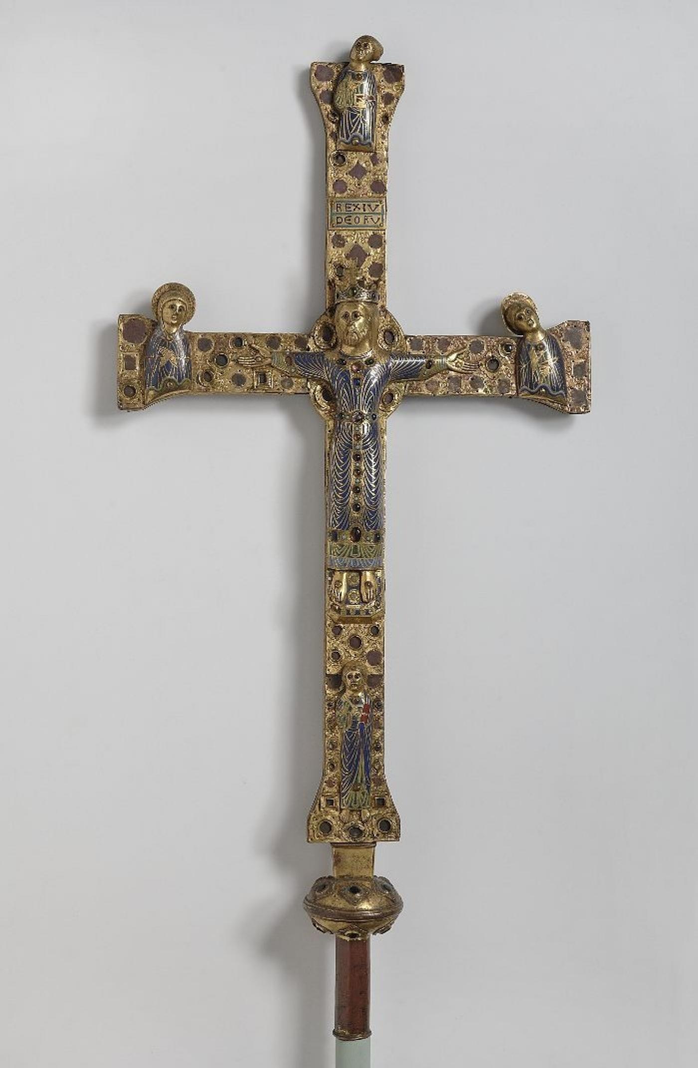 Croix jumelles provenant de Nävelsjö, Stockholm, Historiska Museet.