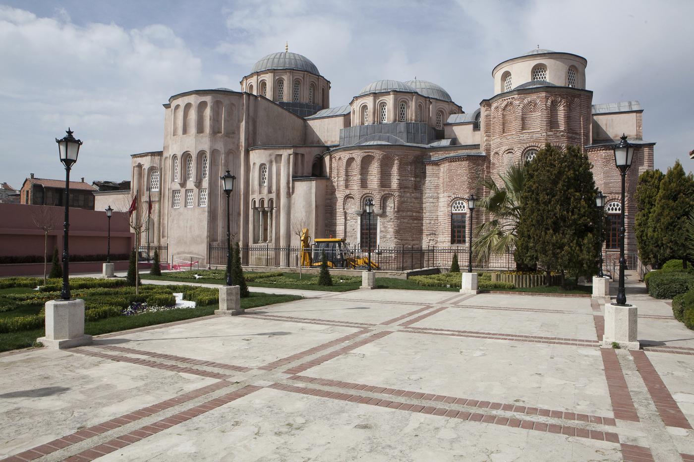 L'ancien monastère du Christ Pantocrator, devenue la mosquée Zeyrek, Istanbul.


