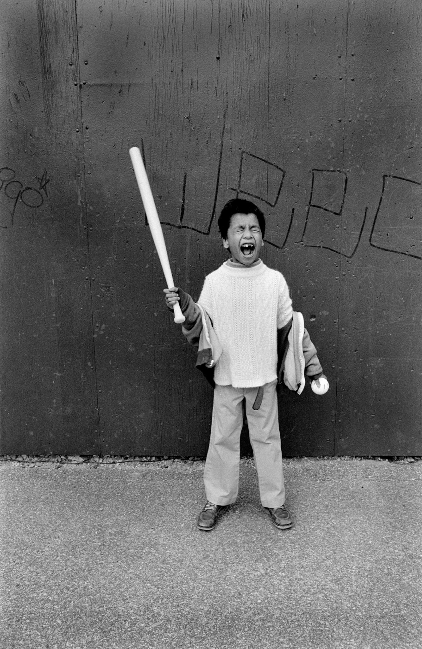 Roger Ballen, "Yelp, USA", 1977, épreuve gélatino-argentique virée au sélénium sur papier Barité (exemplaire d’exposition), 31 x 21cm. Édition de 10.