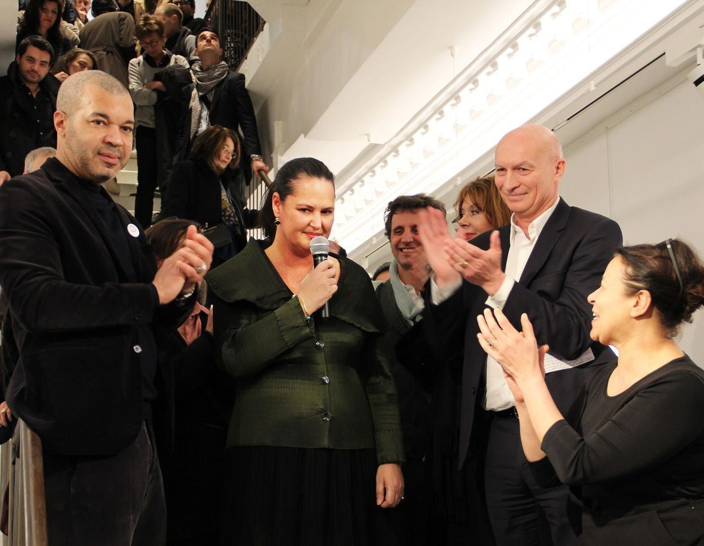 Isabelle Levenez, Premier Prix DDessin 2018 entourée d'Eve de Medeiros, Thierry Forien, Pauline Simons, Marc Monsallier, Chuck One.