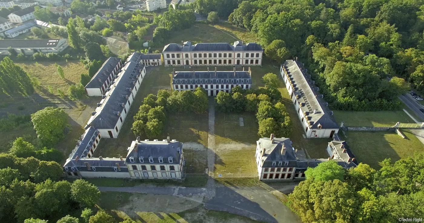 Grandes manœuvres au château de Fontainebleau