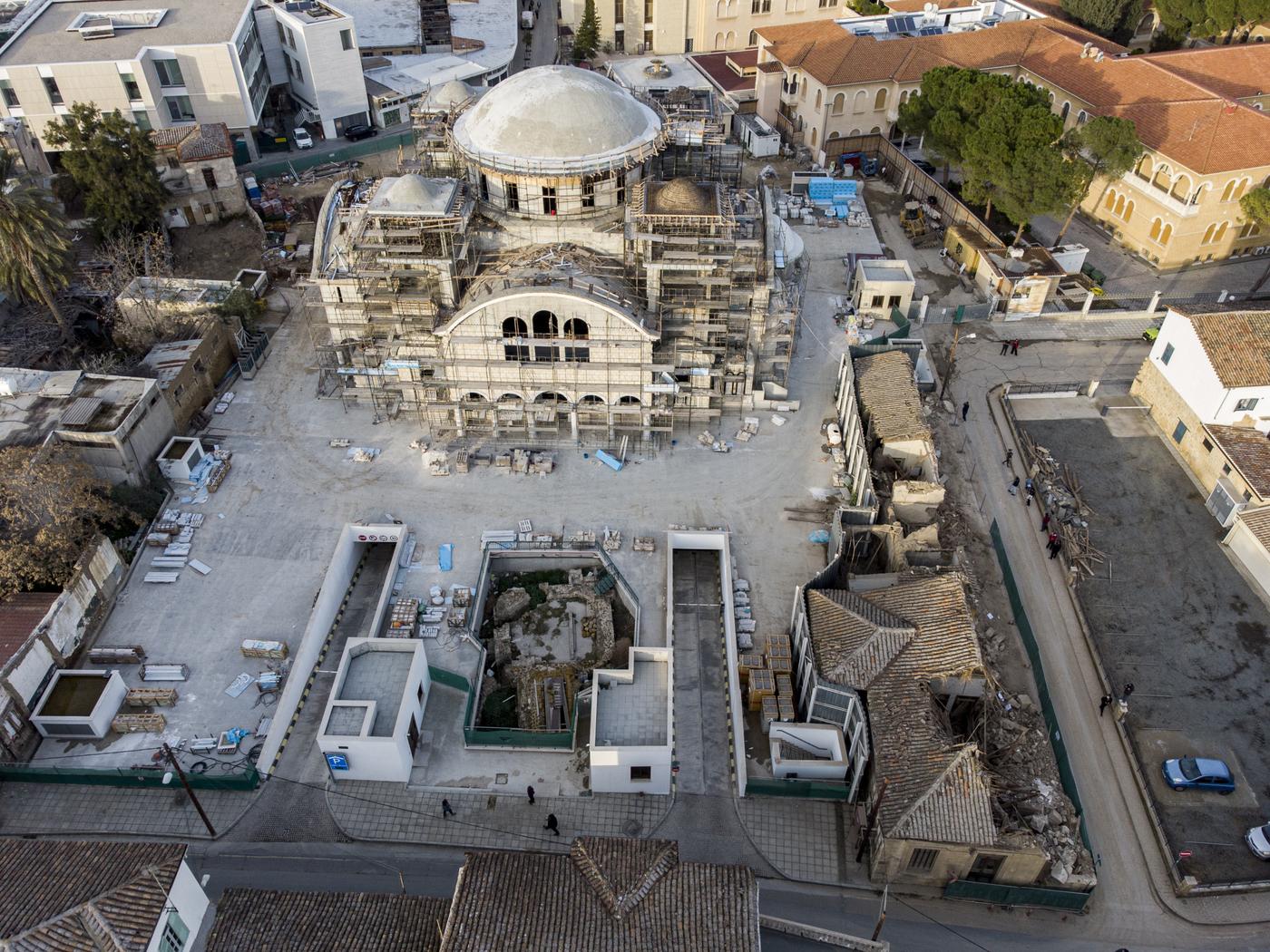 L'Église détruit des bâtiments classés