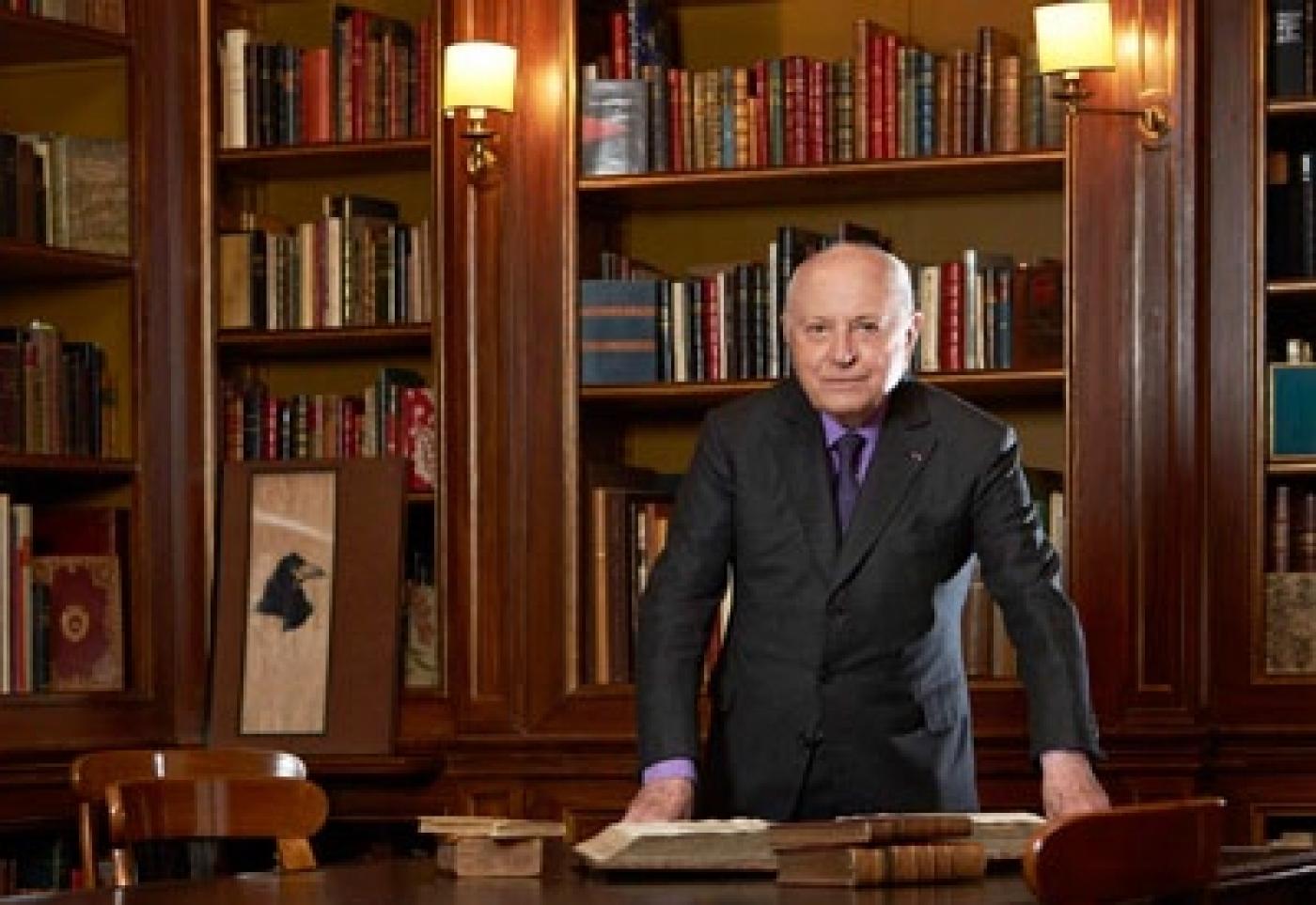 PIERRE BERGÉ, bibliophile
« Drouot reste le lieu idéal pour vendre des livres »