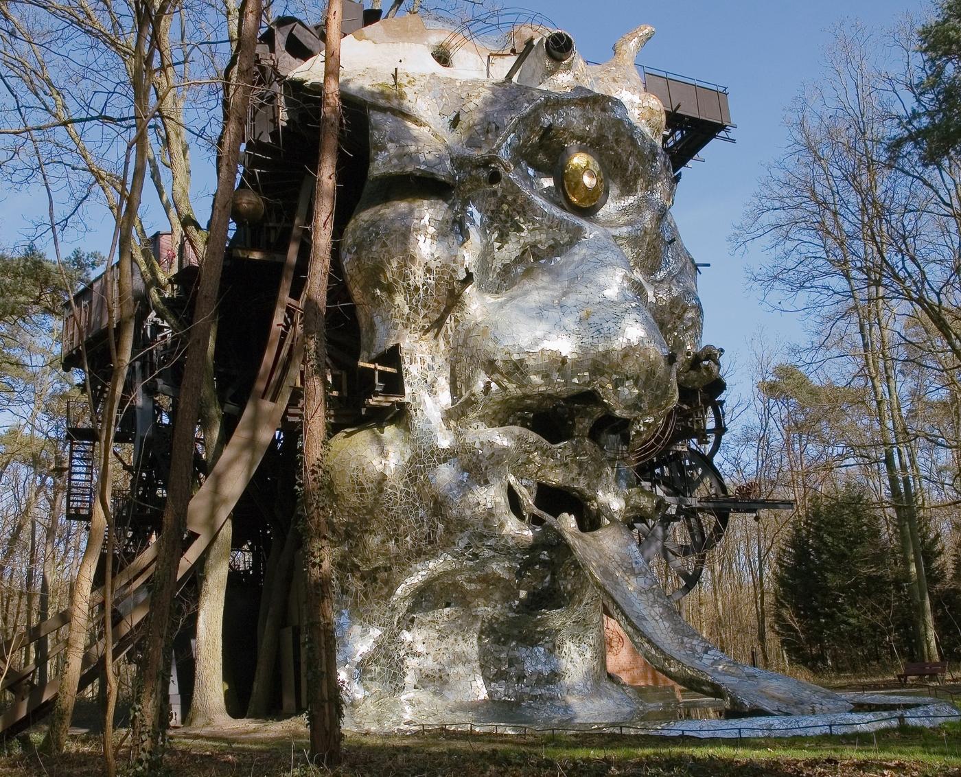 Le Cyclop de Tinguely se refait une beauté