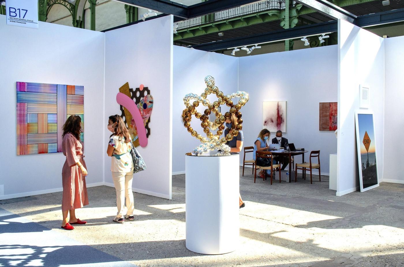 Le stand de la galerie Perrotin à Art Paris 2020.