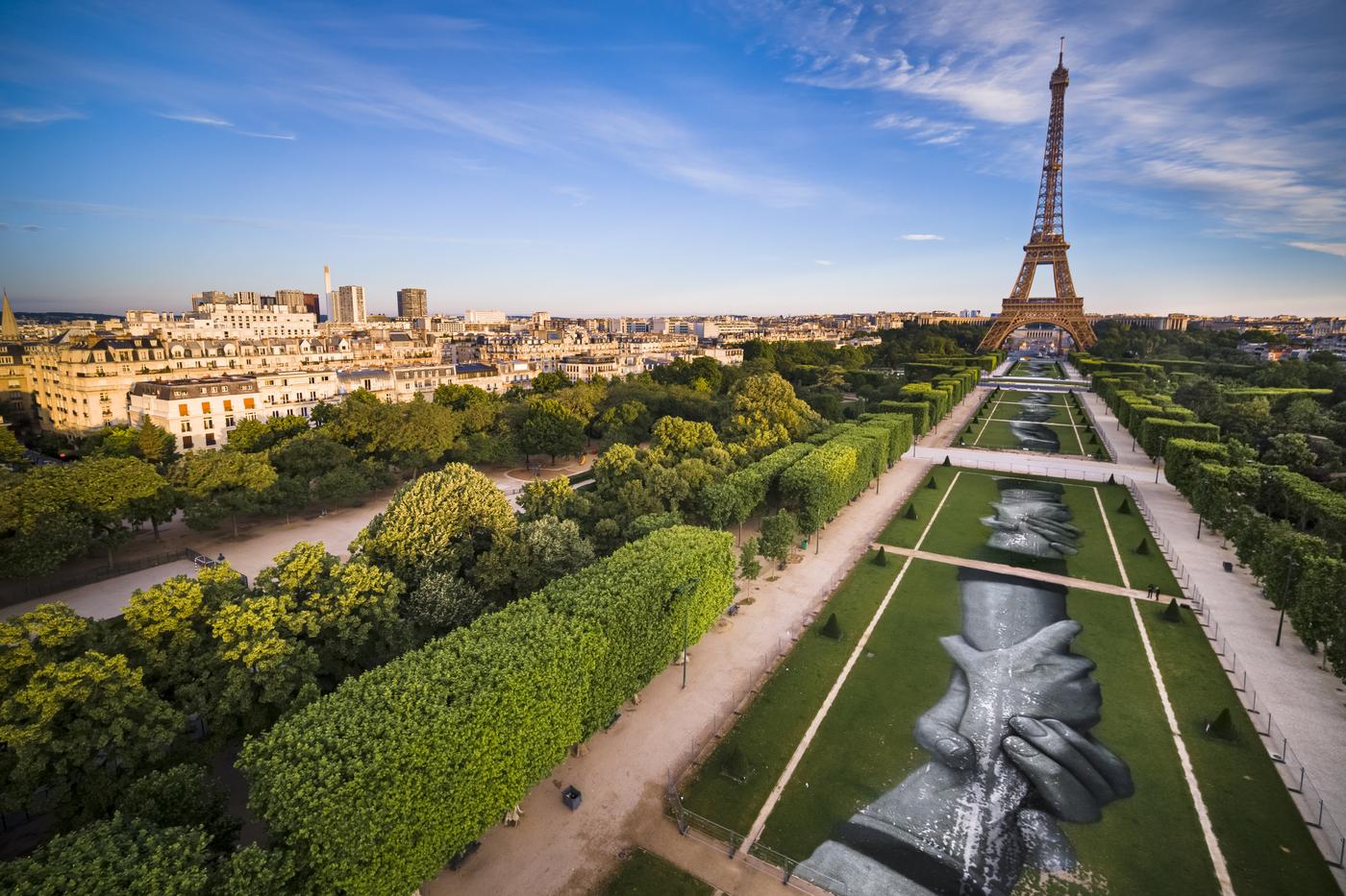 Saype, Beyond Walls, Champ-de-Mars, Paris, 2019.