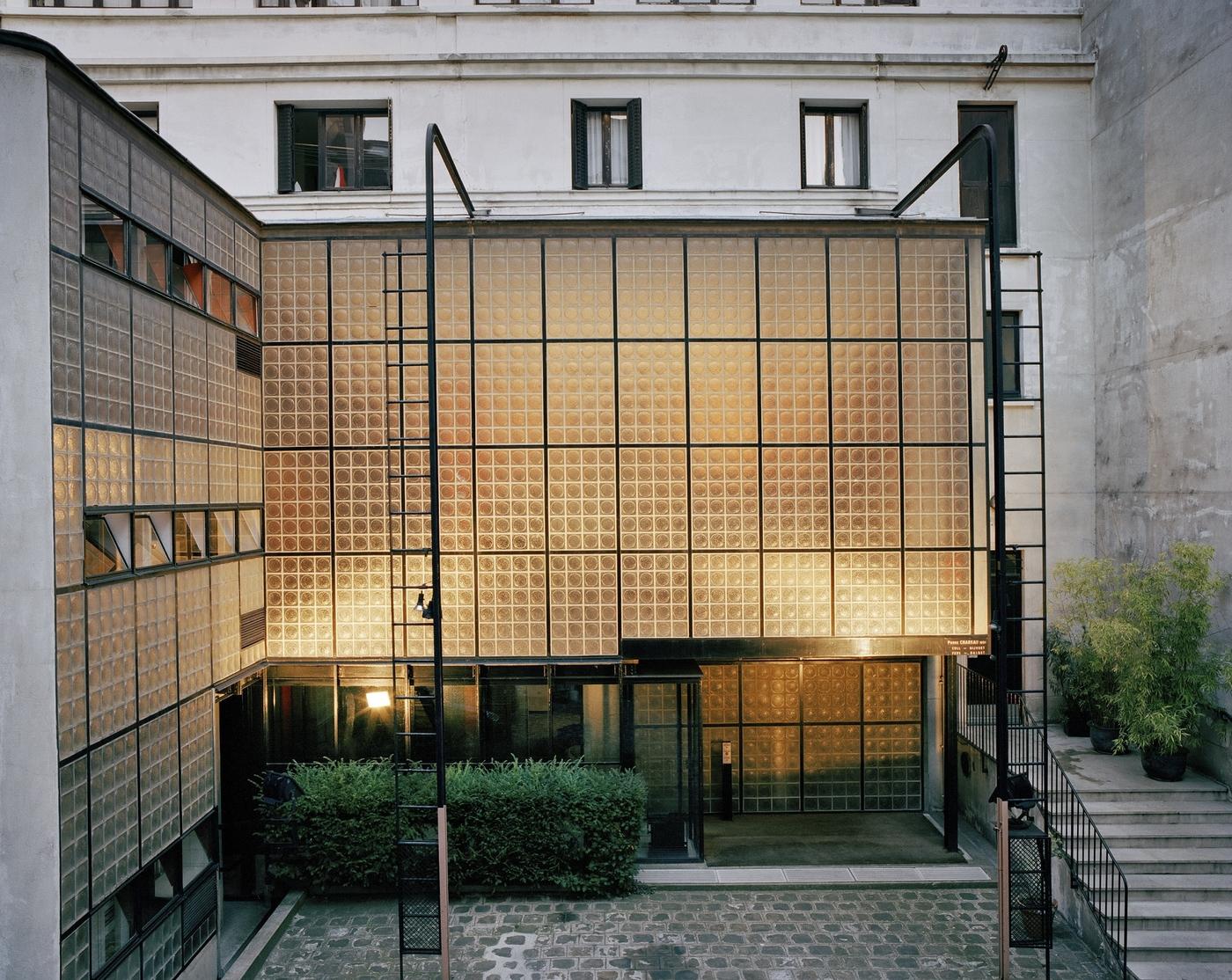 Souvenirs de la Maison de verre