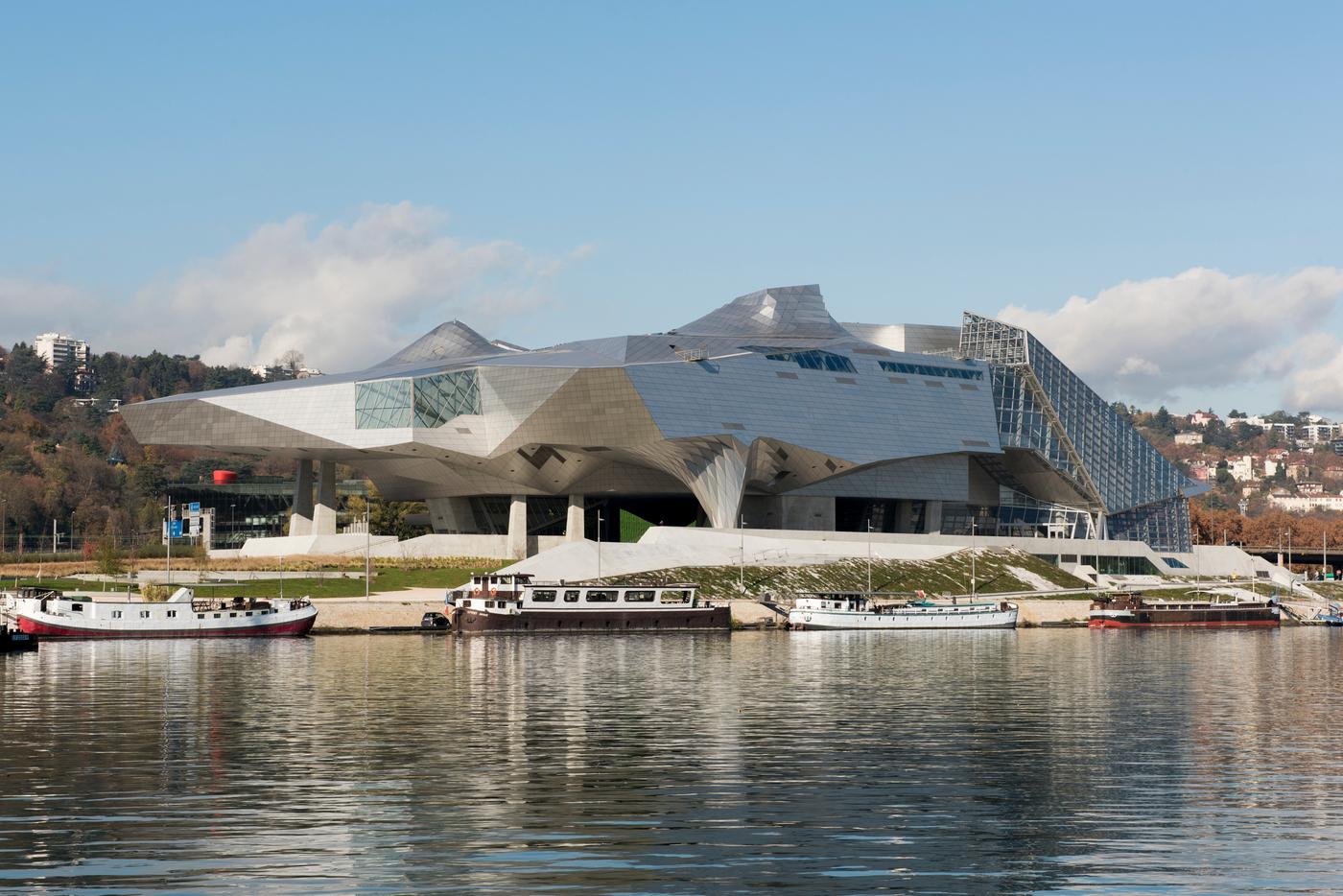 Vue du musée des Confluences, Lyon, depuis le côté Rhône.