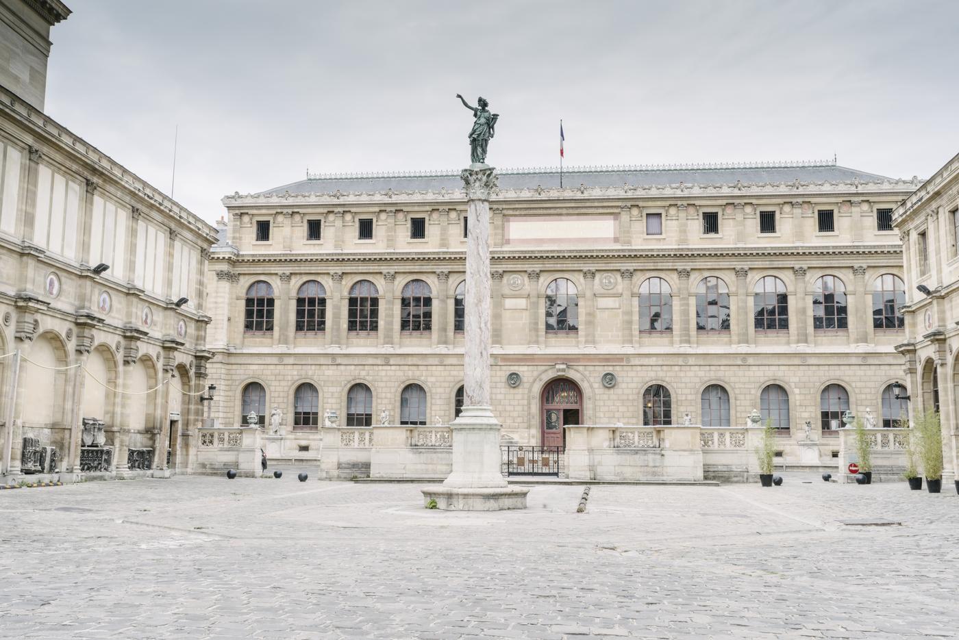 Alexia Fabre à la direction des Beaux-Arts de Paris