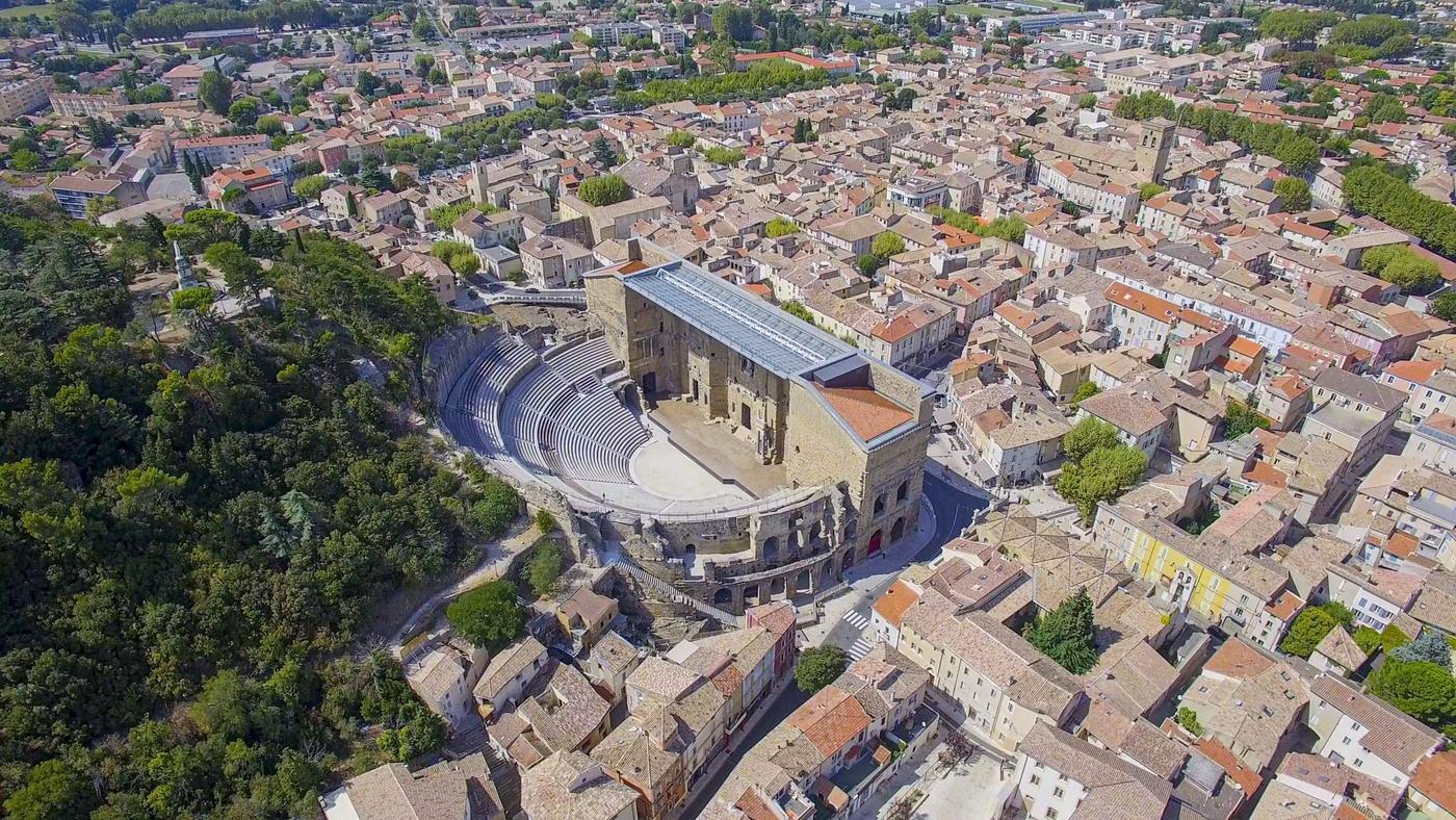 La concession des monuments romains d'Orange à Edeis