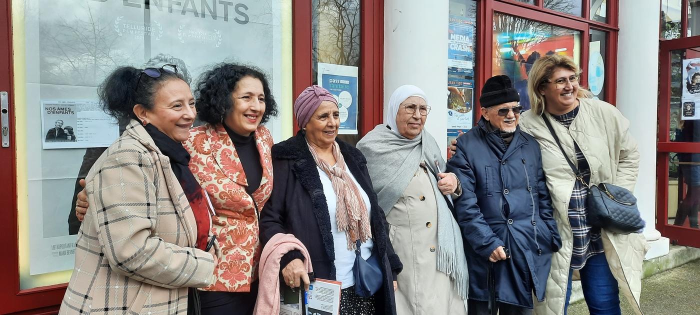 Pavillon français : Zineb Sedira joue les solidarités transnationales 