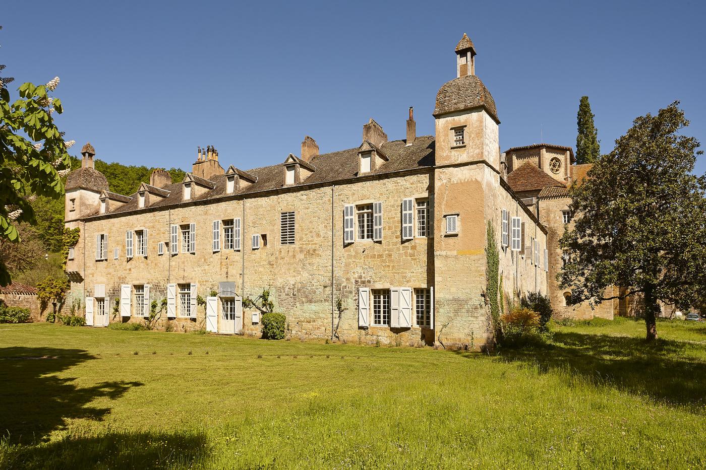 Rouergue : une abbaye ressuscitée par l'art moderne