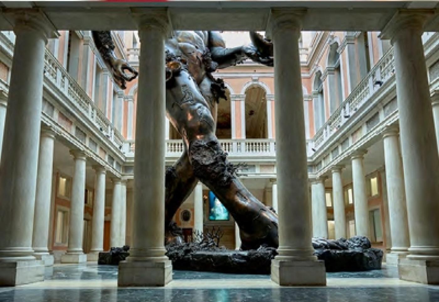 À Venise, Damien Hirst revient avec une exposition incroyable