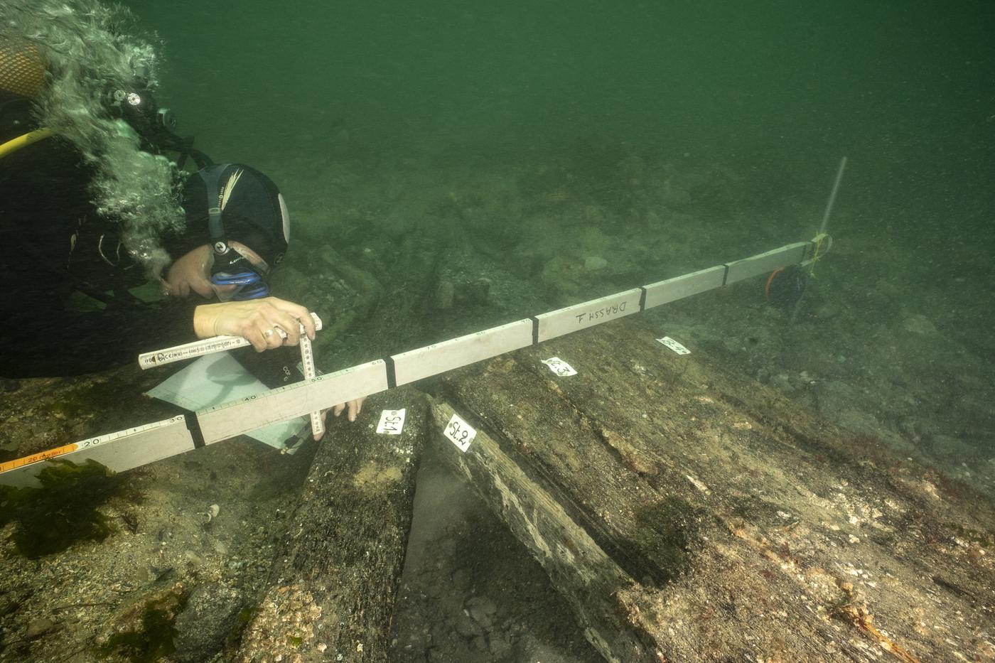 Les épaves d'une flotte de Louis XIV découvertes dans la Manche