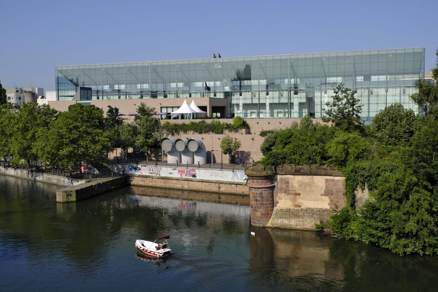 Strasbourg baisse le rideau 2 jours par semaine