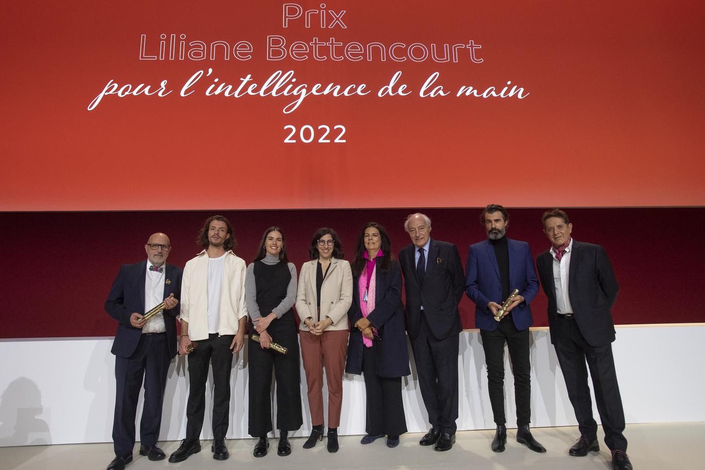 Intelligence de la Main : la ministre en première ligne pour les métiers d'art