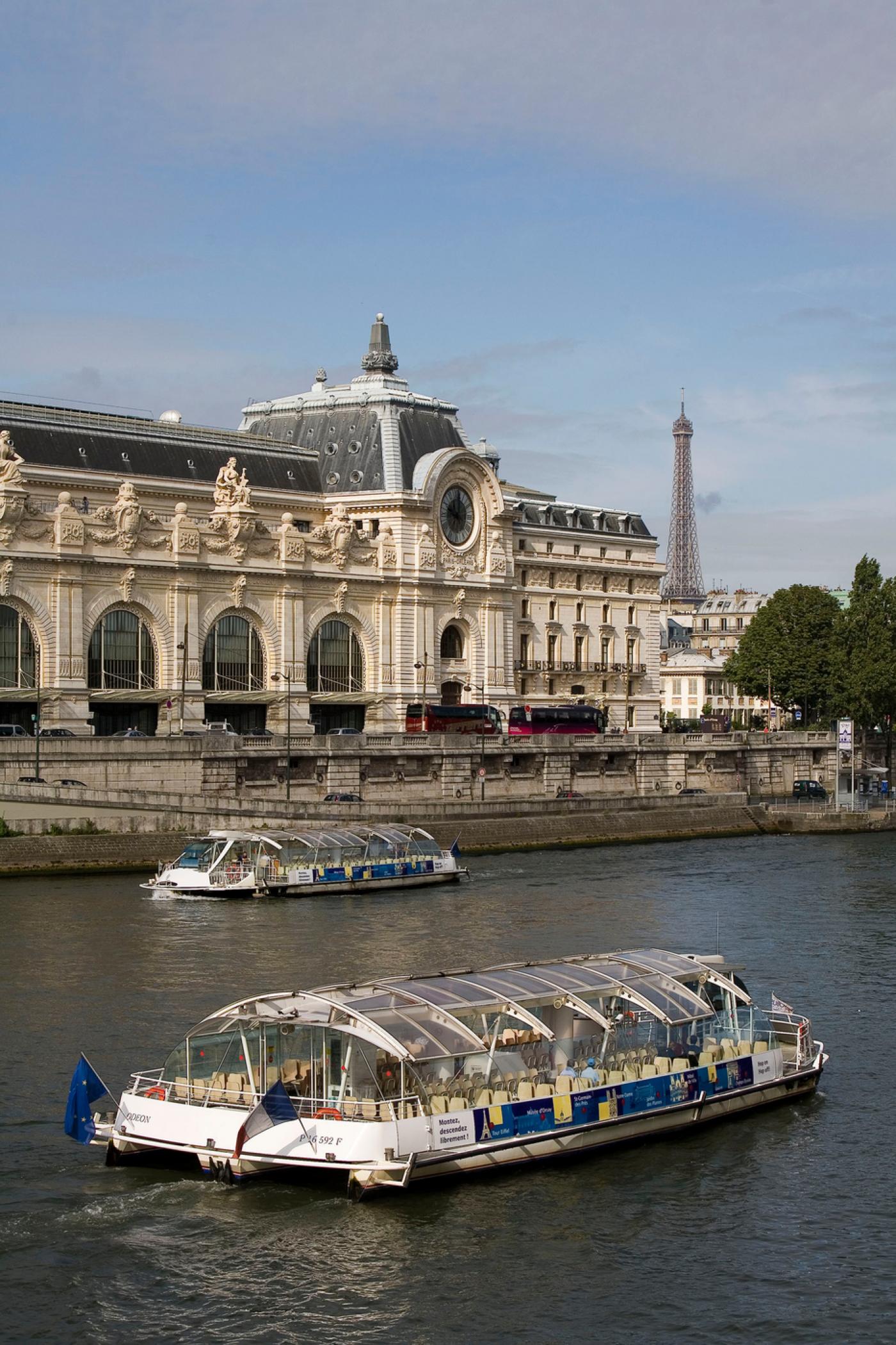 Musée d'Orsay depuis la Seine.