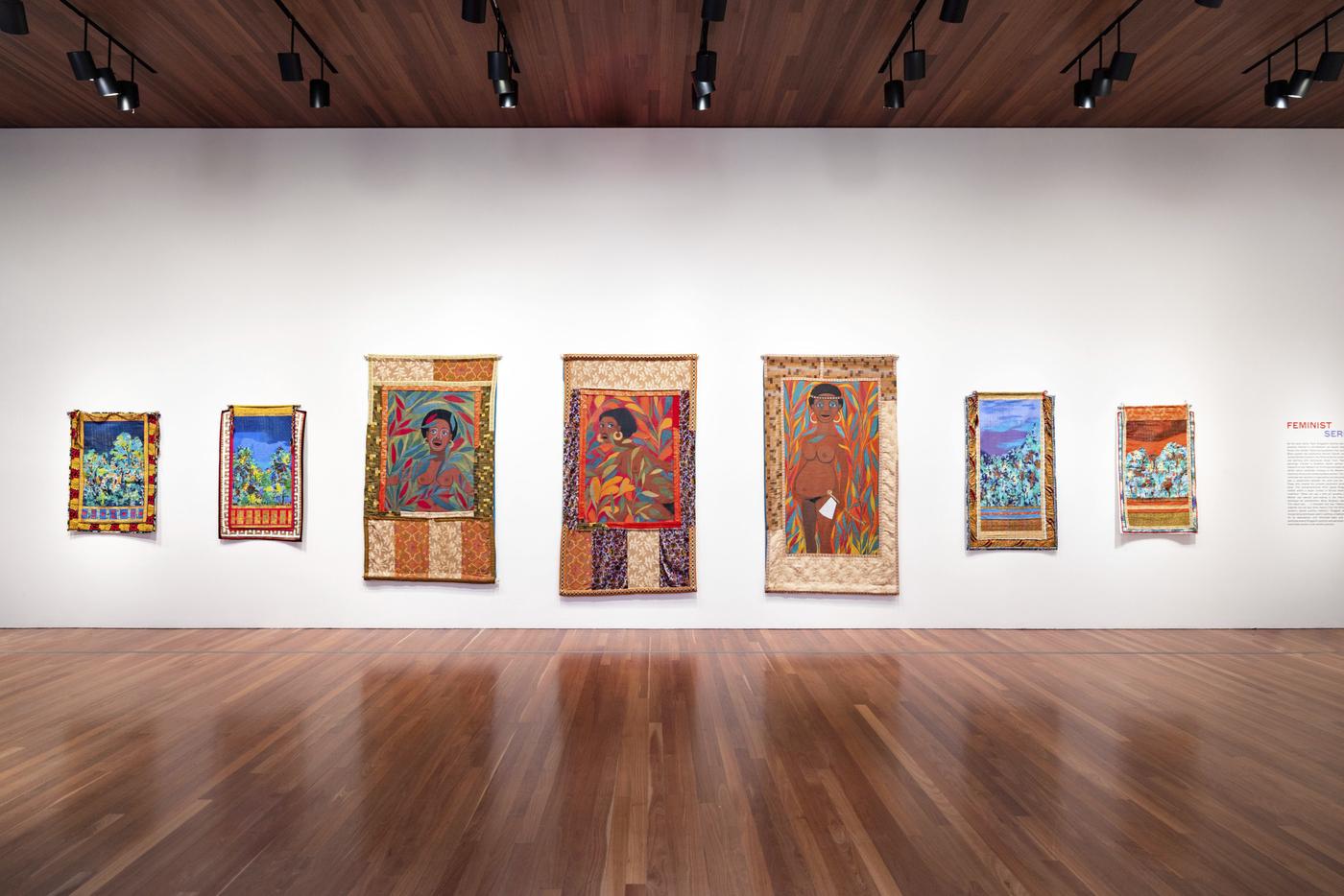 Vue de l'exposition « Faith Ringgold : American People », De Young Museum, San Francisco.