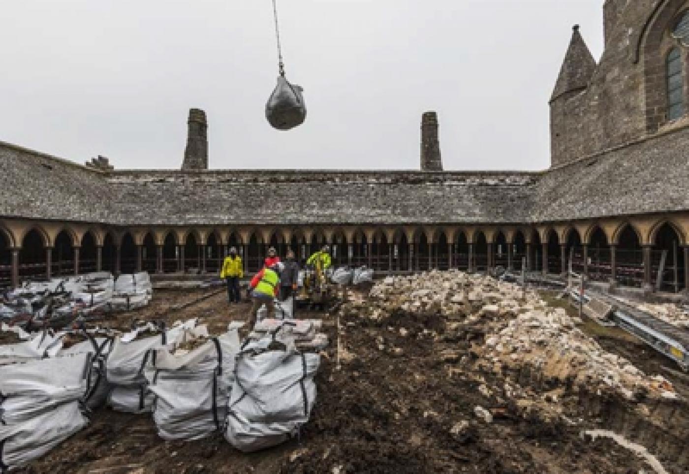 Le Mont-Saint-Michel doit faire face à de nombreux défis