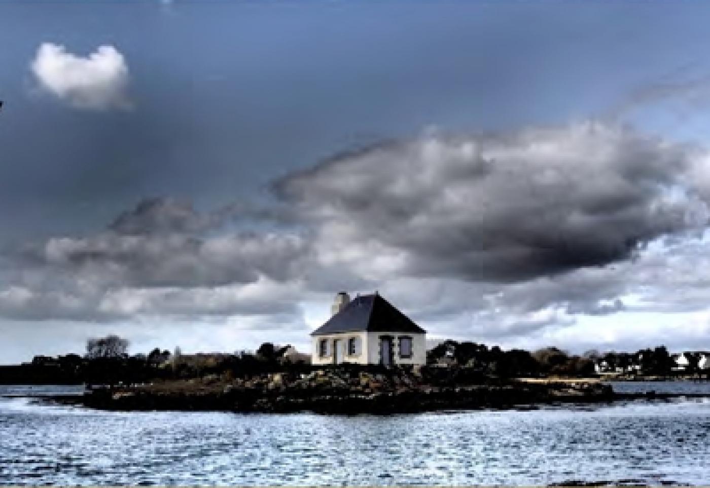 La Fondation Total soutient la restauration de la maison du gardien de l’île du Nohic