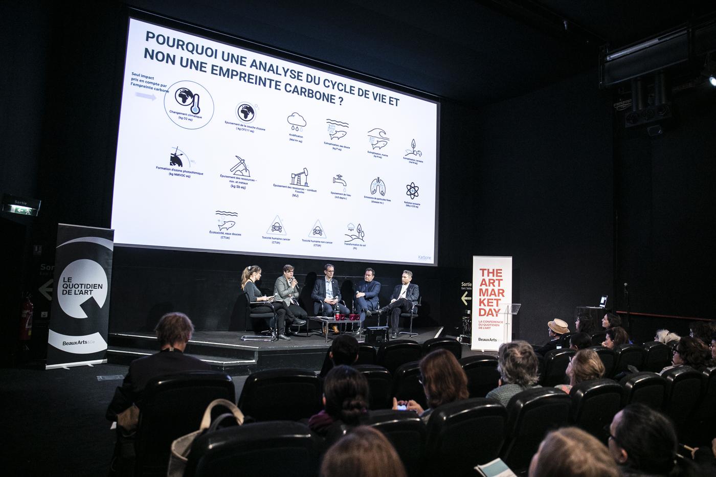 Marguerite Courtel (cofondatrice du collectif Les Augures), Fanny Legros (co-fondatrice de Plinth et fondatrice et Carbone), Christophe Piette (directeur général de Chenue), Guillaume Piens (directeur de la foire Art Paris),  et Jocelyn Wolff (fondateur de la galerie éponyme).