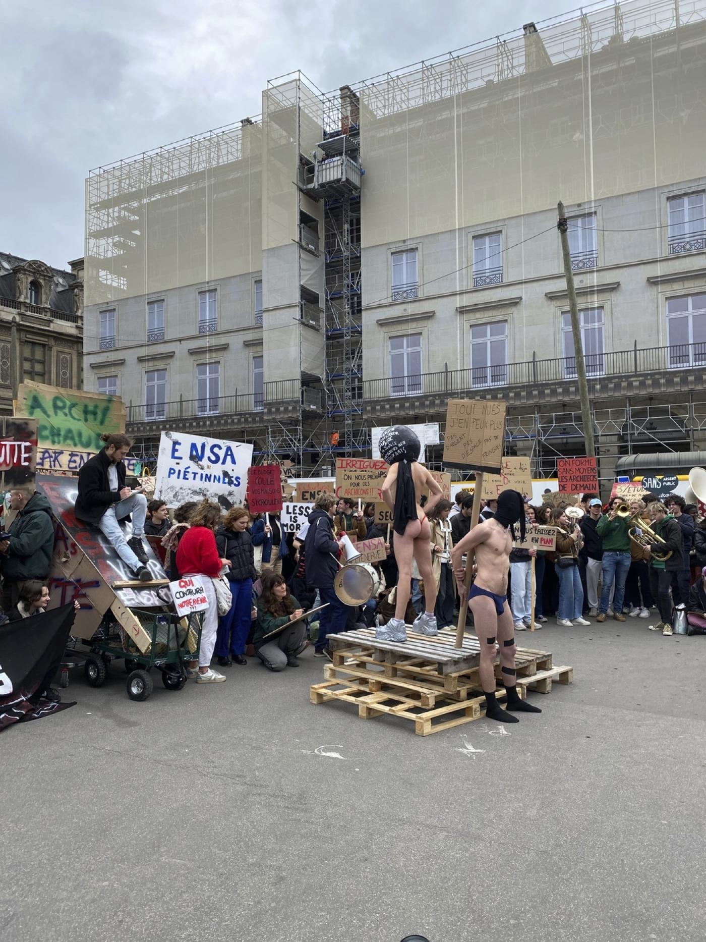 Forte mobilisation des écoles d'art et d'architecture