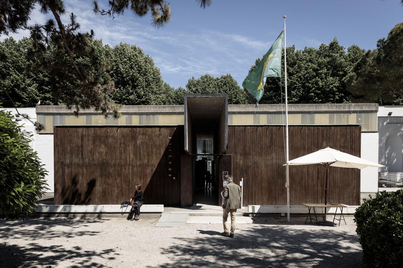 Le pavillon brésilien de la biennale de Venise.