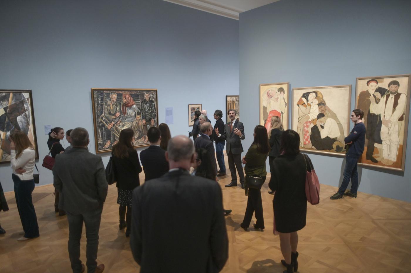 Le vernissage de l’exposition des chefs-d’œuvre du NAMU au palais du Belvédère à Vienne.