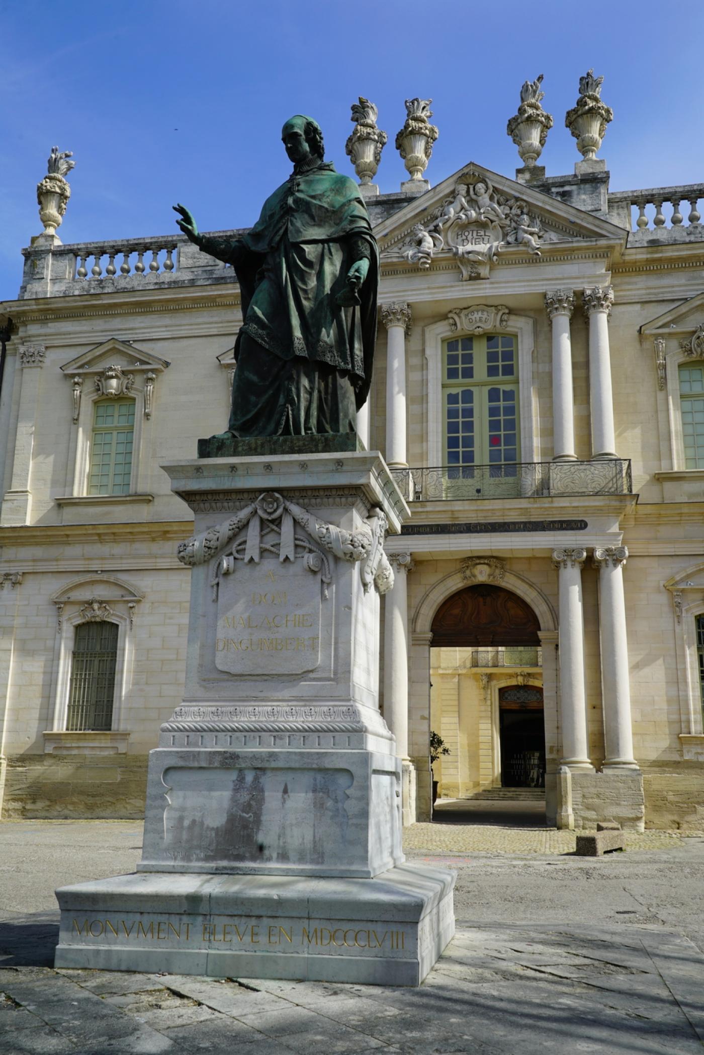 La bibliothèque Inguimbertine renaît