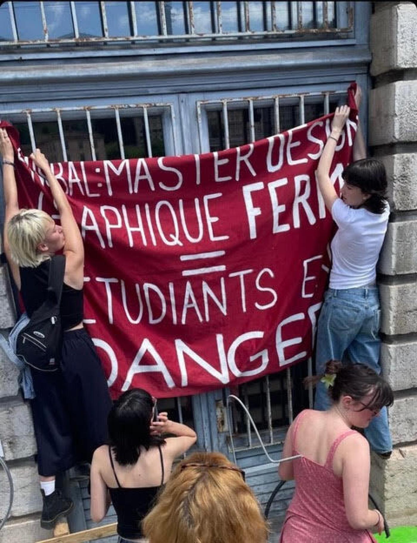 Grève des étudiants à l’ENSBA de Lyon.