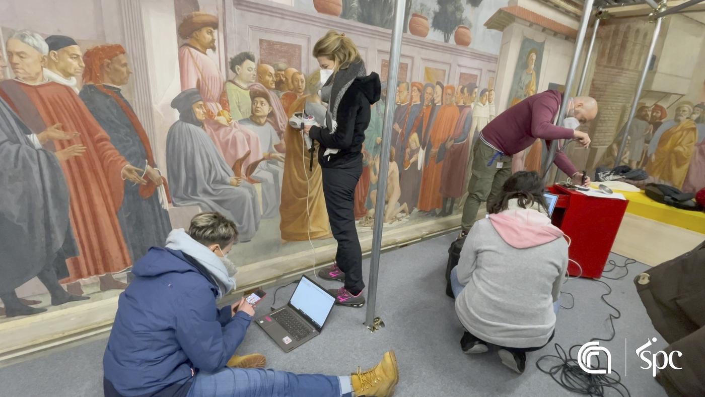 Les fresques de la chapelle Brancacci en cours de restauration.