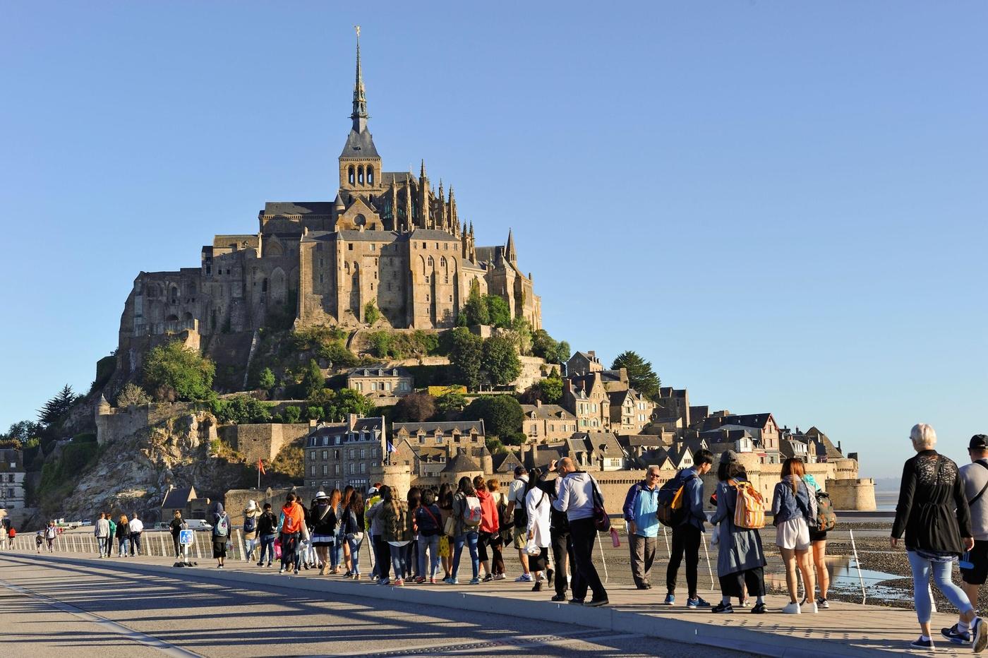 Quitus sénatorial pour le Centre des monuments nationaux