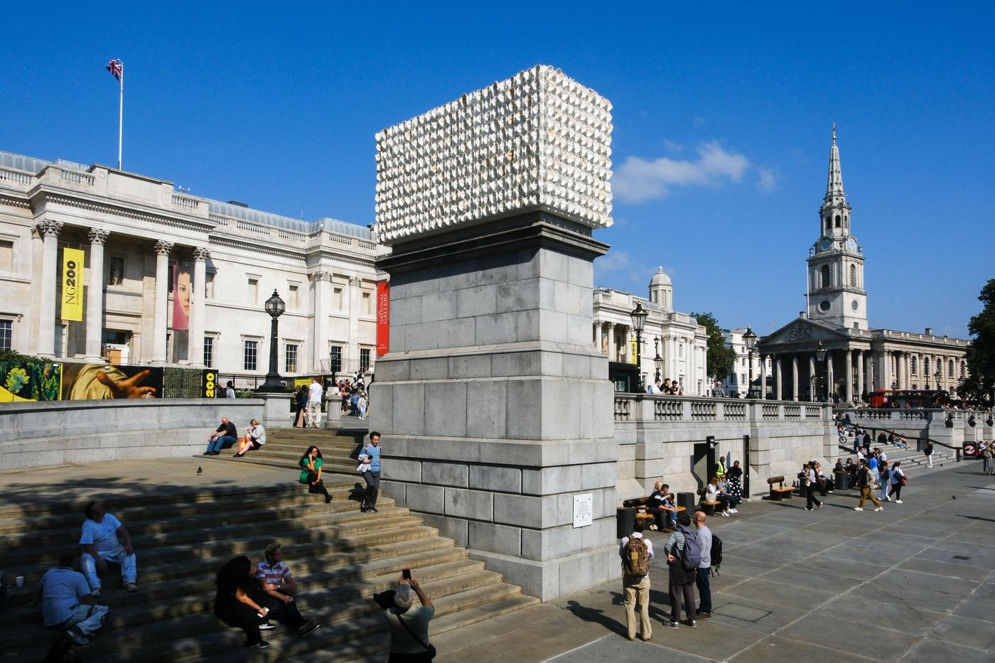 Londres dévoile l'hommage aux personnes trans de Teresa Margolles