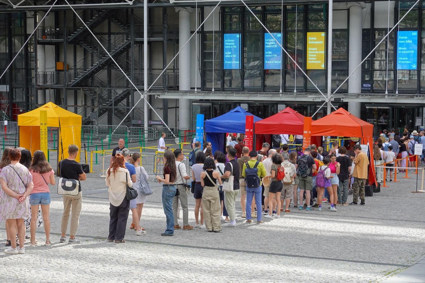 L’entrée du Centre Pompidou.