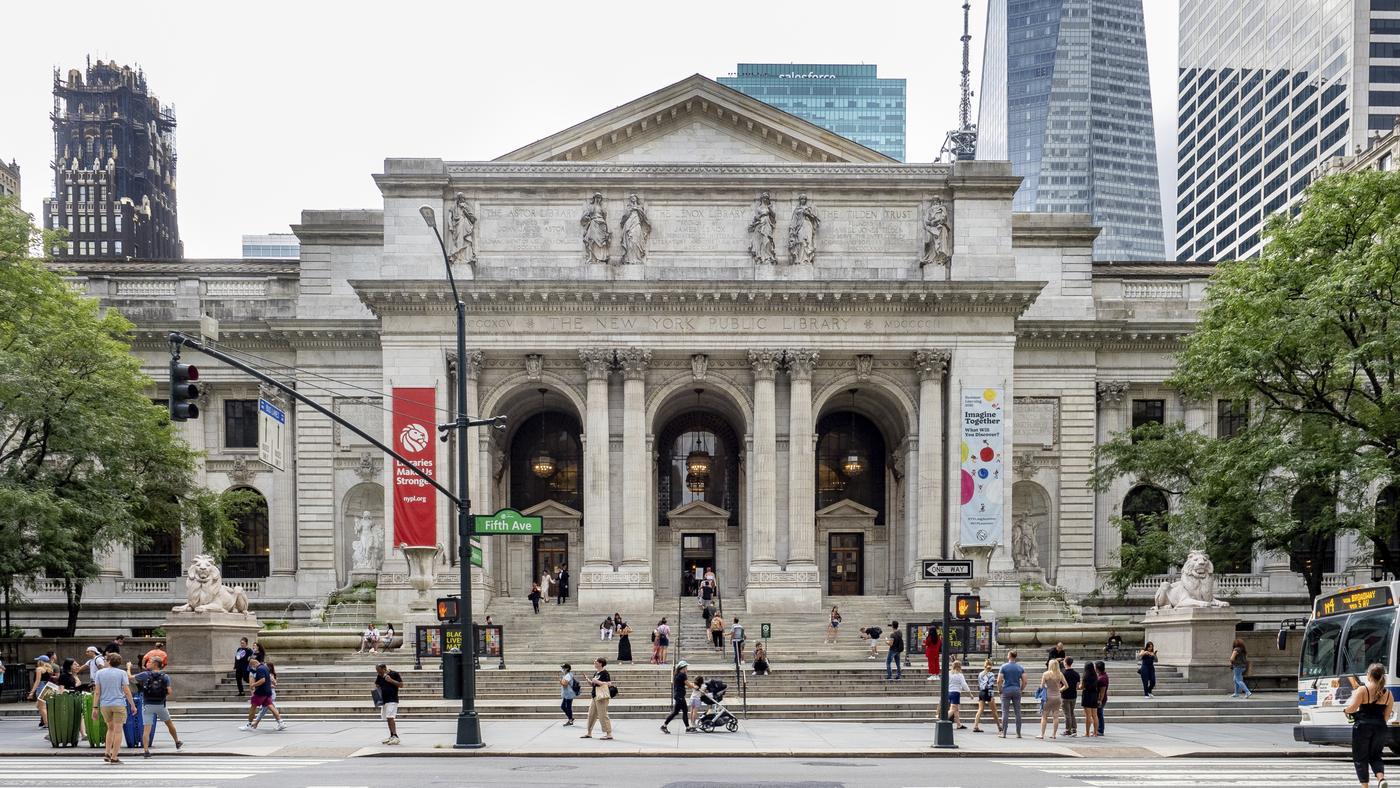 New York Public Library, 476 Fifth Avenue.