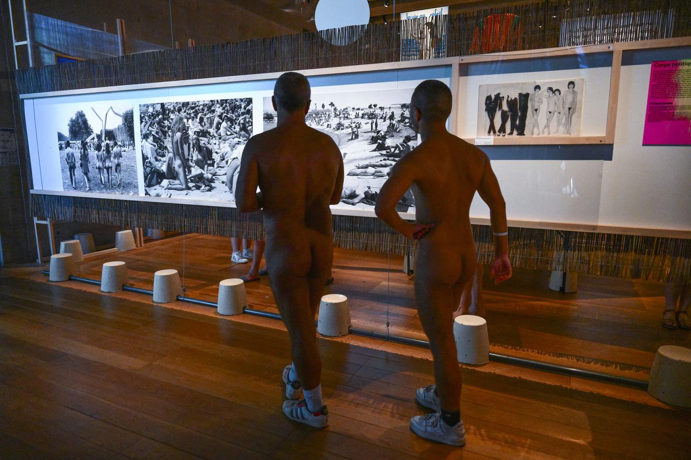 Visite naturiste de l’exposition « Paradis Naturistes » au Mucem à Marseille jusqu’au 9 décembre 2024.