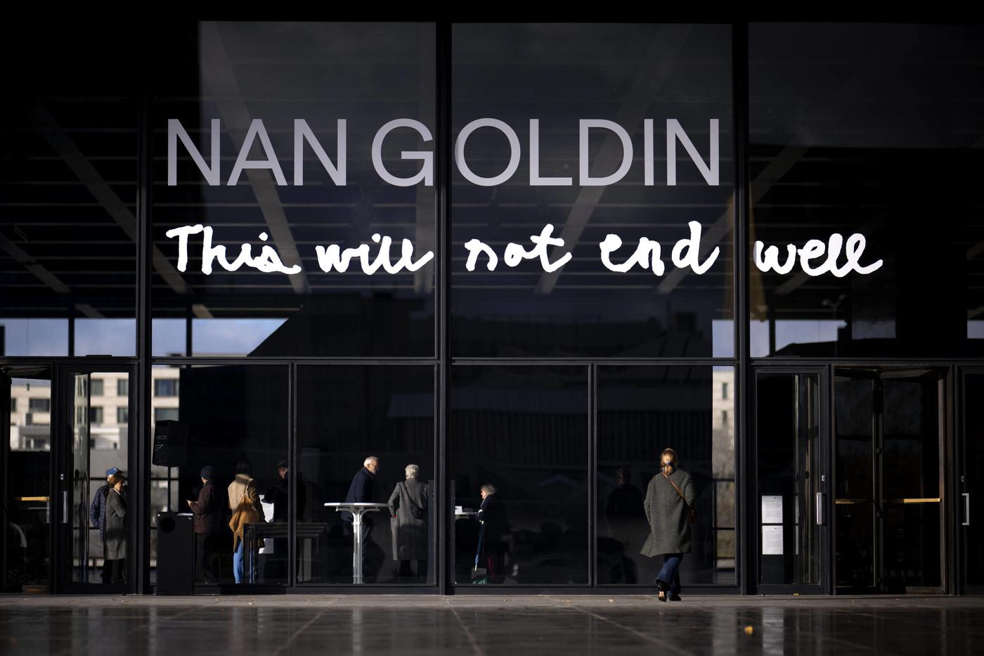 L’exposition « Nan Goldin. This Will Not End Well » à la Neue Nationalgalerie museum à Berlin.