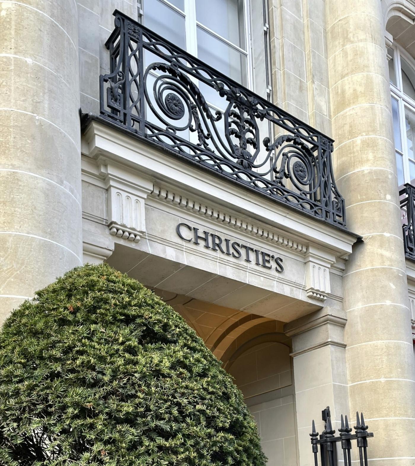 Maisons de ventes : Christie's en baisse et changement de direction chez Phillips