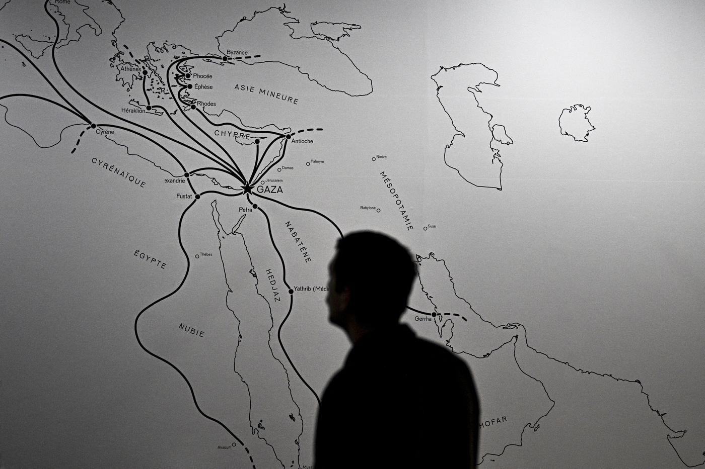 L’exposition de l’Institut du Monde Arabe « Trésors sauvés de Gaza - 5000 ans d'histoire » à Paris jusqu’au 2 novembre.