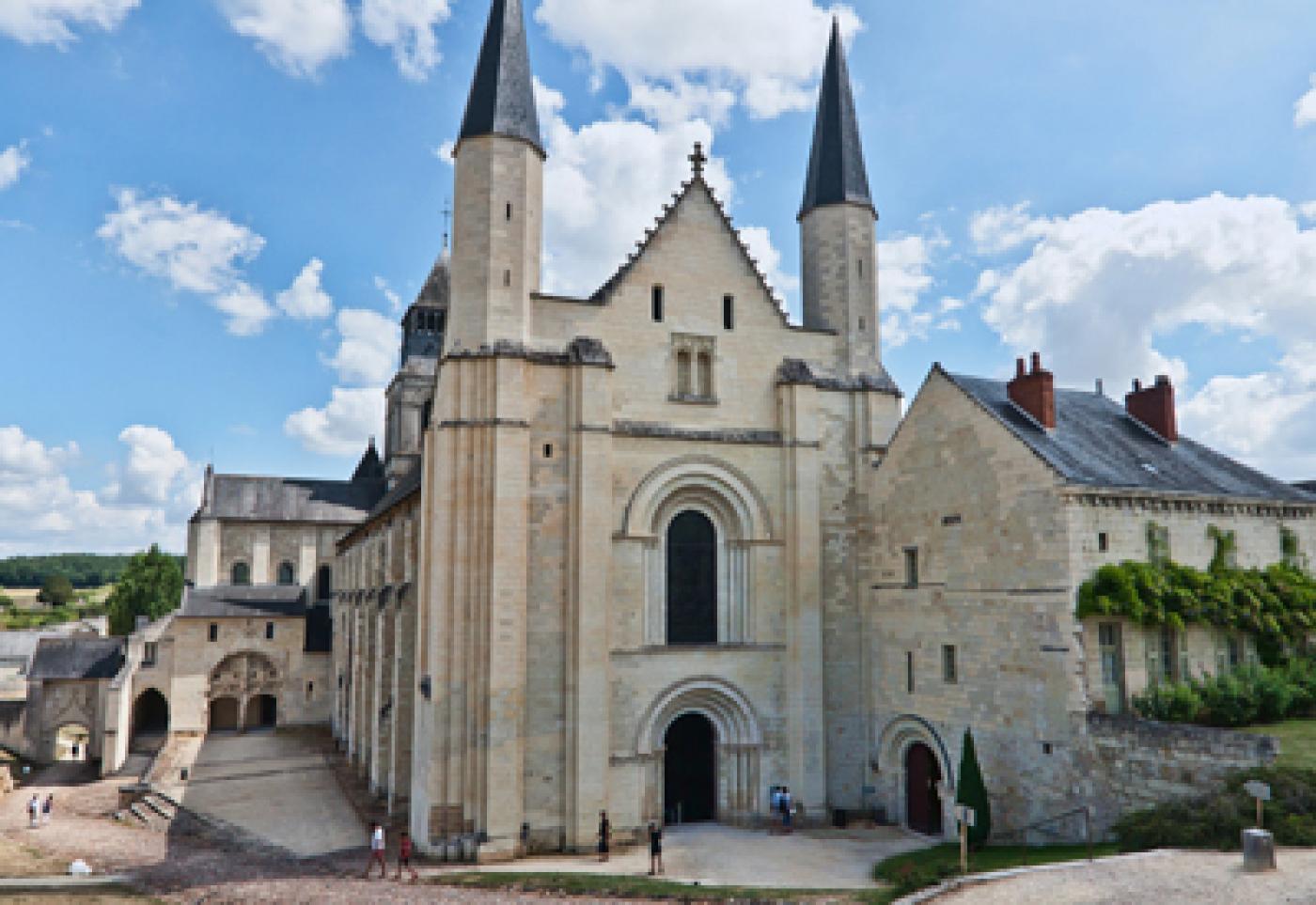 Fontevraud visé par la chambre des comptes 