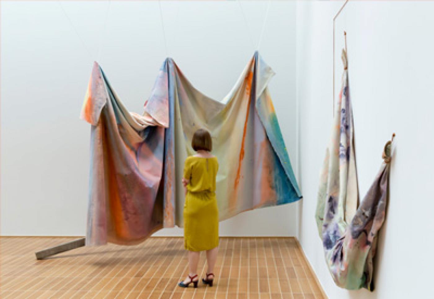 L'entrée en force de Sam Gilliam au Kunstmuseum de Bâle