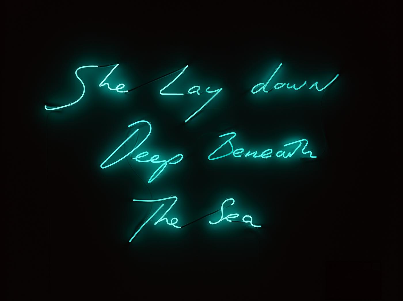 Tracey Emin, "She Lay down Deep Beneath The Sea", 2012, néon, 90,6 x 148,8 cm. White Cube.