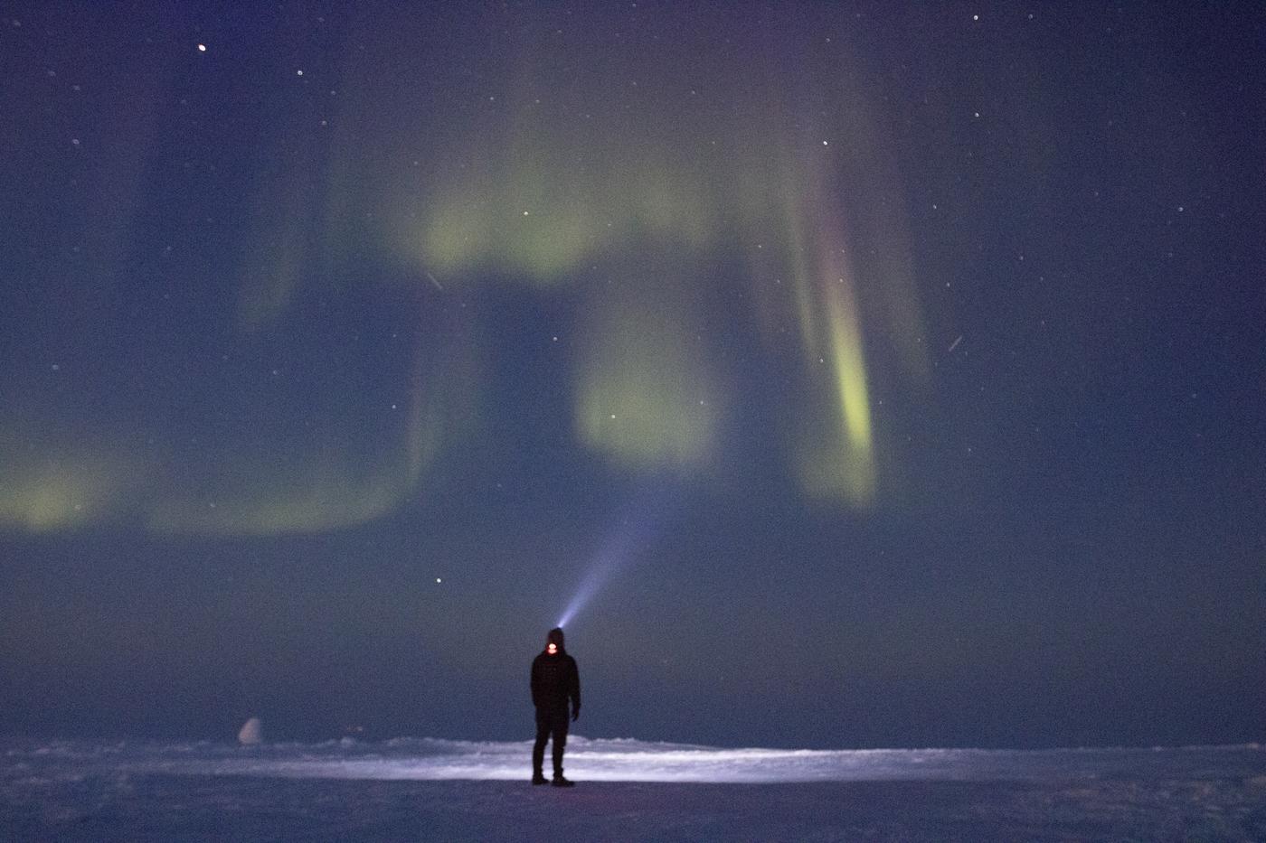 Pavillon CANADA
Collectif Isuma (Zacharias Kunuk et Norman Cohn), sur le site de "One Day in the Life of Noah Piugattuk", 2018, installation vidéo numérique 4K, 112 minutes, Inuktitut-Anglais.