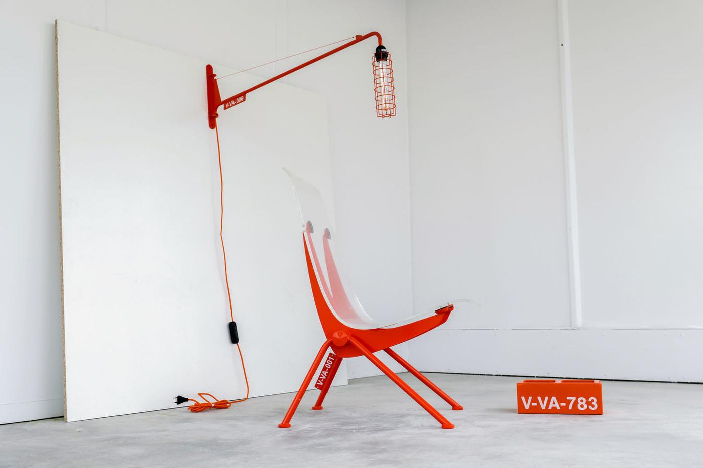 Virgil Abloh joue l'orange pour Vitra