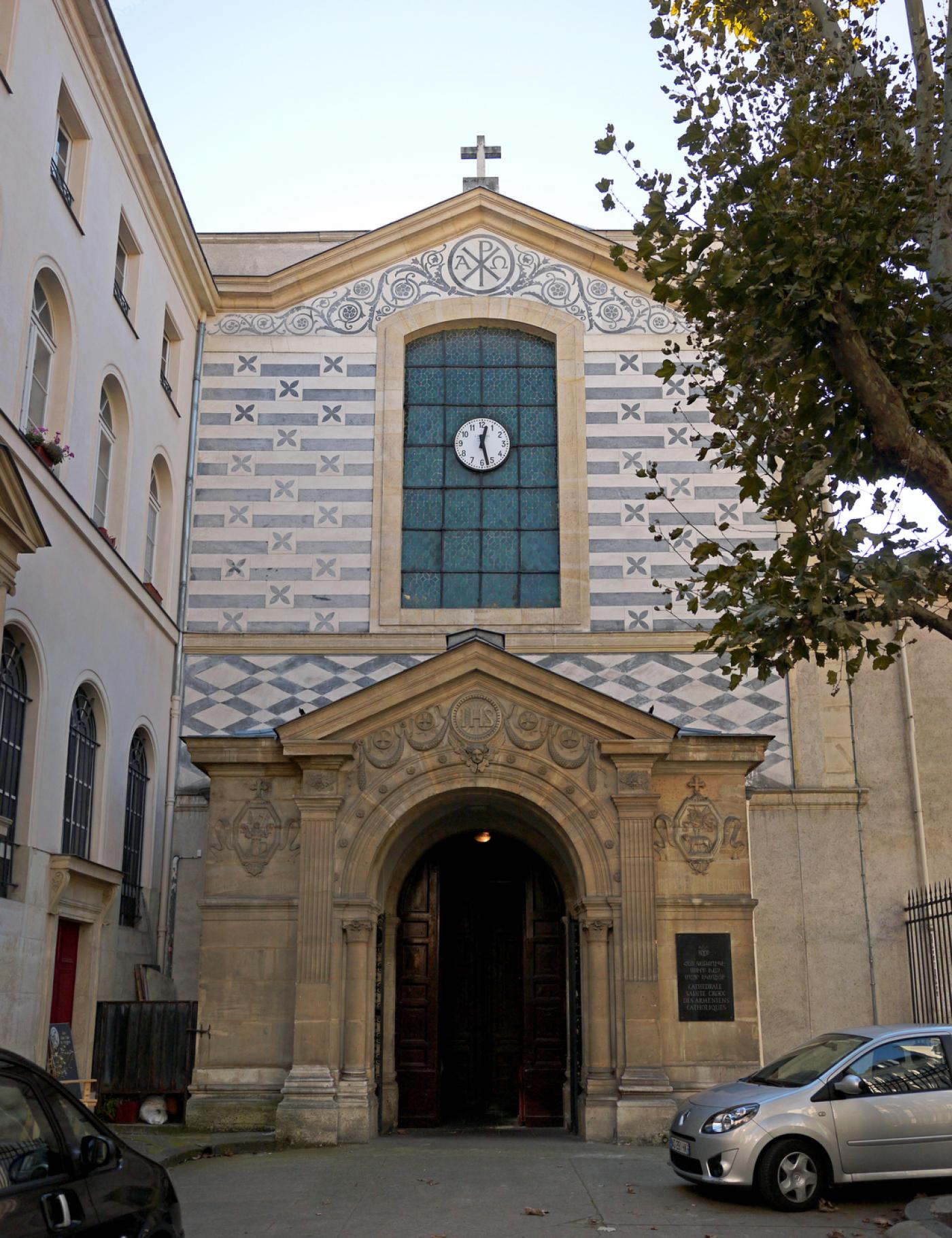 La cathédrale Sainte-Croix-des-Arméniens.